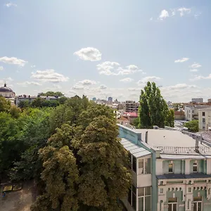 Dayflat On Mykhailivs'ka Kyiv